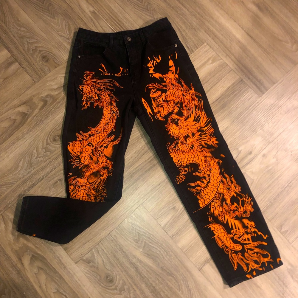 Black Boyfriend jeans with Orange Dragon Design🐉